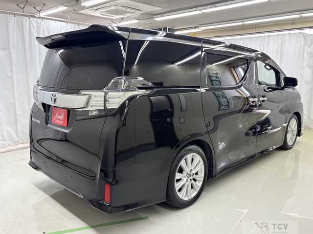 2015 Toyota Vellfire