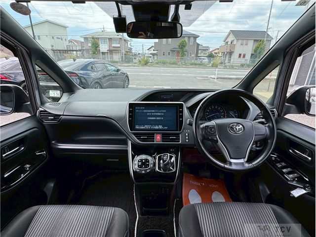 2019 Toyota Voxy