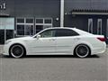 2013 Toyota Crown Hybrid