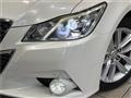 2013 Toyota Crown Hybrid