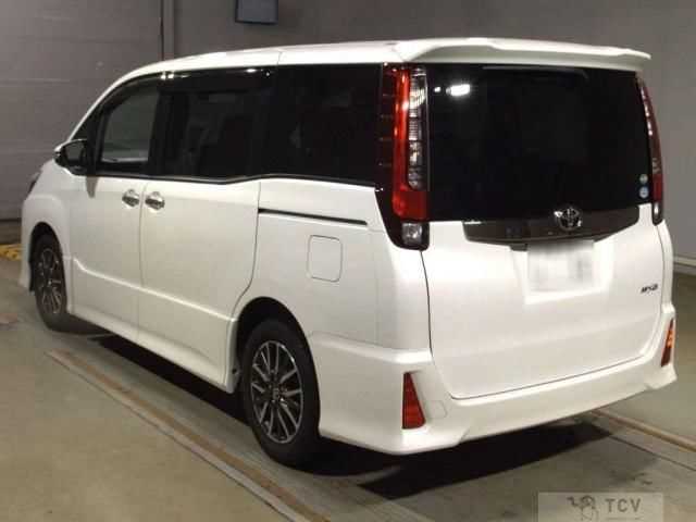 2017 Toyota Noah