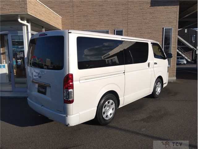 2015 Toyota Hiace