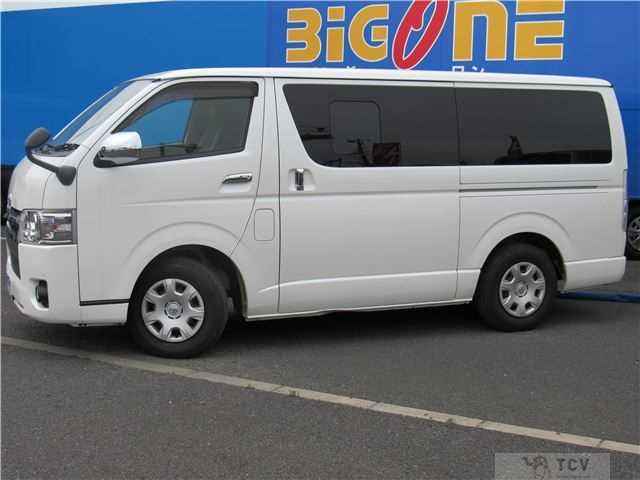 2015 Toyota Regiusace Van