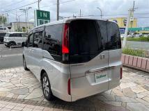 2015 Honda Step WGN