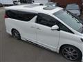 2016 Toyota Alphard