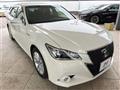 2014 Toyota Crown Hybrid