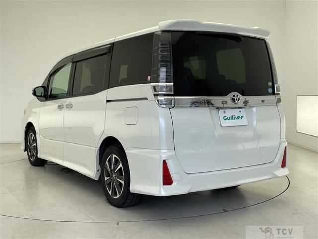 2018 Toyota Voxy