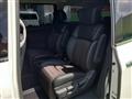 2018 Nissan Elgrand