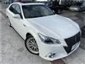 2014 Toyota Crown Hybrid