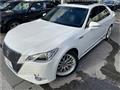 2014 Toyota Crown Hybrid