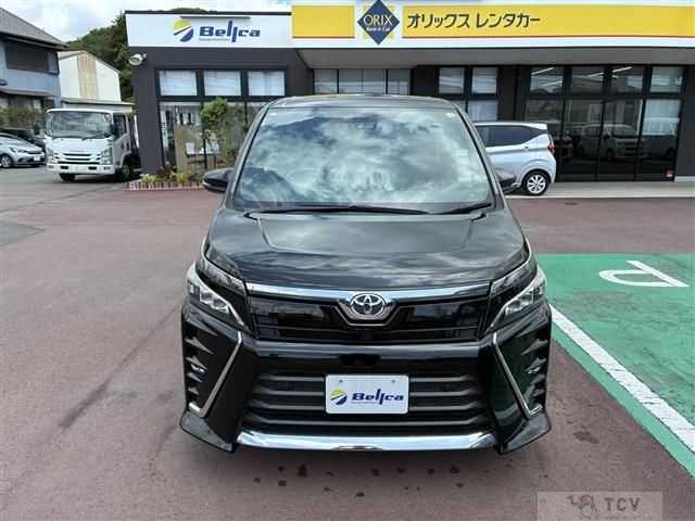 2020 Toyota Voxy