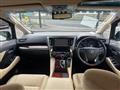 2016 Toyota Alphard Hybrid