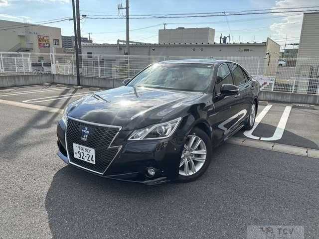 2013 Toyota Crown Hybrid