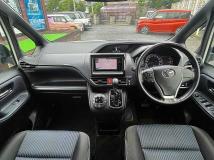 2016 Toyota Voxy