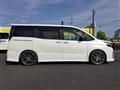 2017 Toyota Voxy