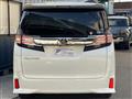 2015 Toyota Vellfire