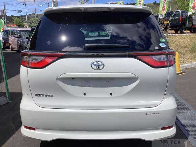 2016 Toyota Estima