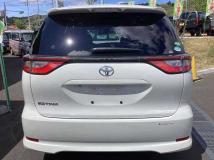2016 Toyota Estima