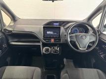 2017 Toyota Voxy