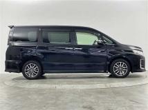 2016 Toyota Voxy
