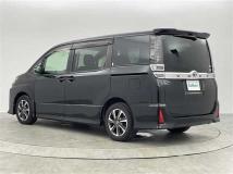 2017 Toyota Voxy