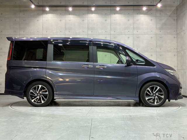 2016 Honda Step WGN