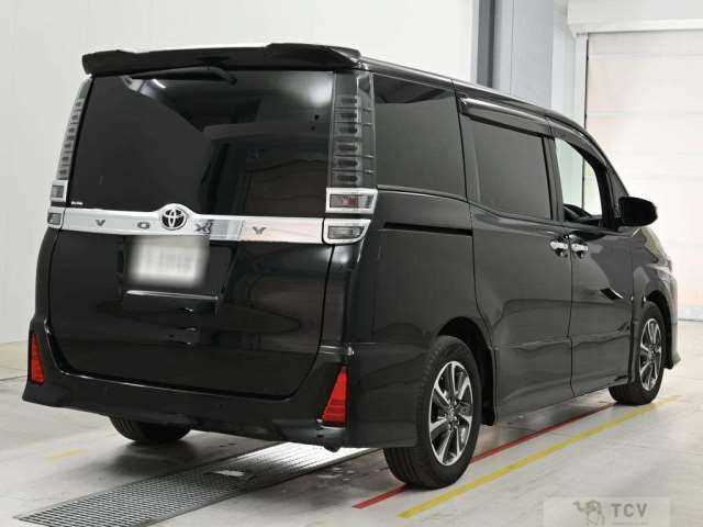 2020 Toyota Voxy