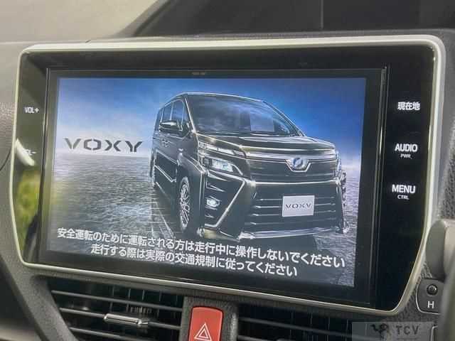 2017 Toyota Voxy