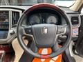 2014 Toyota Crown Majesta