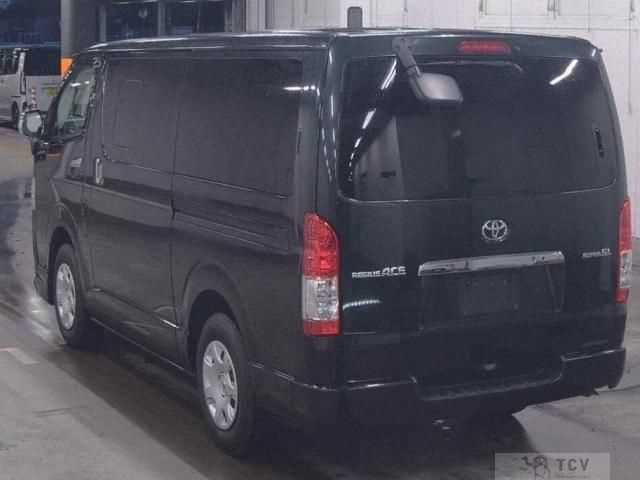 2020 Toyota Regiusace Van