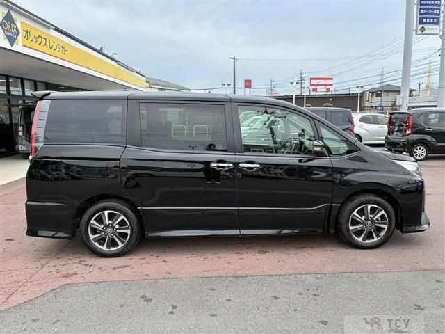 2020 Toyota Noah