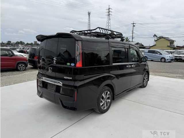2016 Honda Step WGN