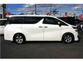 2017 Toyota Vellfire