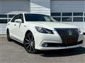 2015 Toyota Crown Majesta