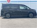2018 Toyota Voxy