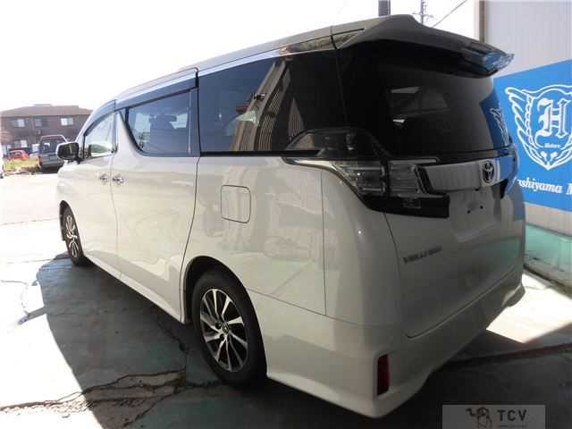 2016 Toyota Vellfire