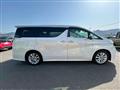 2016 Toyota Vellfire