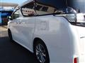 2016 Toyota Vellfire