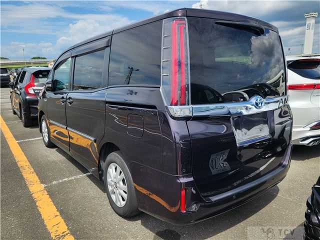 2020 Toyota Noah