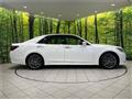 2013 Toyota Crown Hybrid
