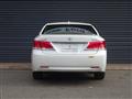 2016 Toyota Crown