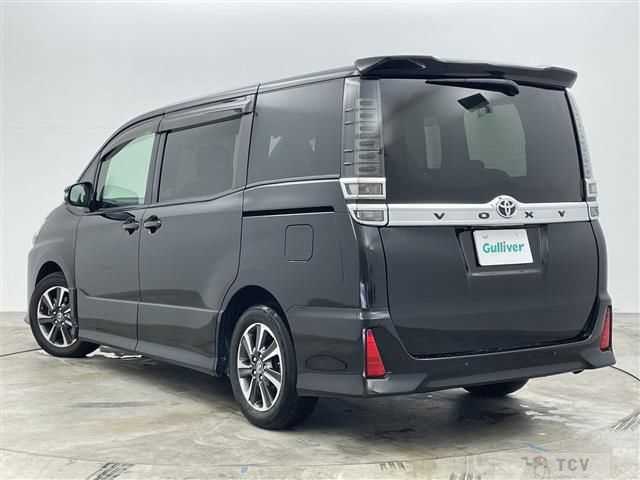 2019 Toyota Voxy