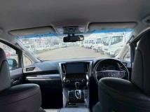 2017 Toyota Vellfire