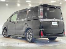 2017 Toyota Voxy