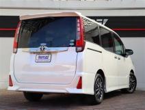 2017 Toyota Noah