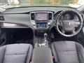 2015 Toyota Crown Hybrid