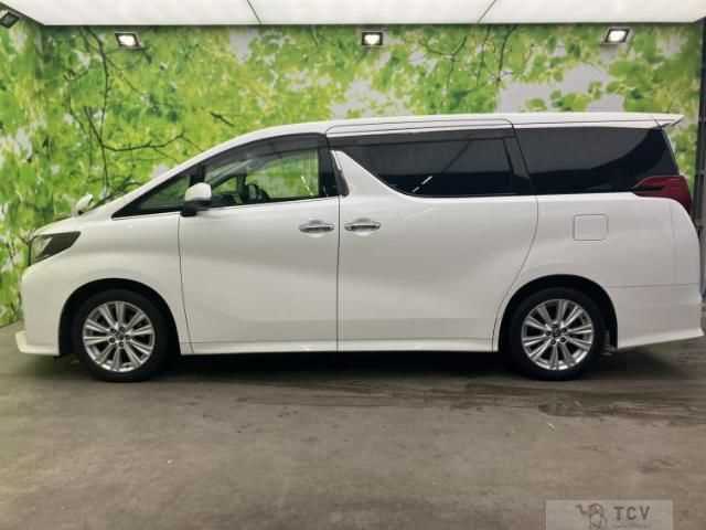 2015 Toyota Alphard