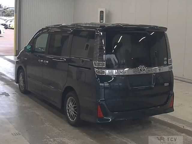 2018 Toyota Voxy