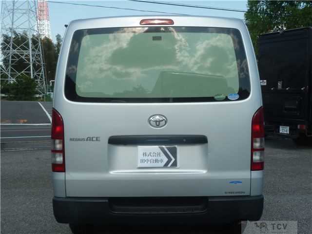 2015 Toyota Regiusace