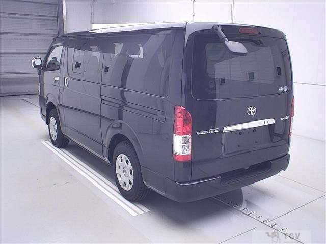 2019 Toyota Regiusace